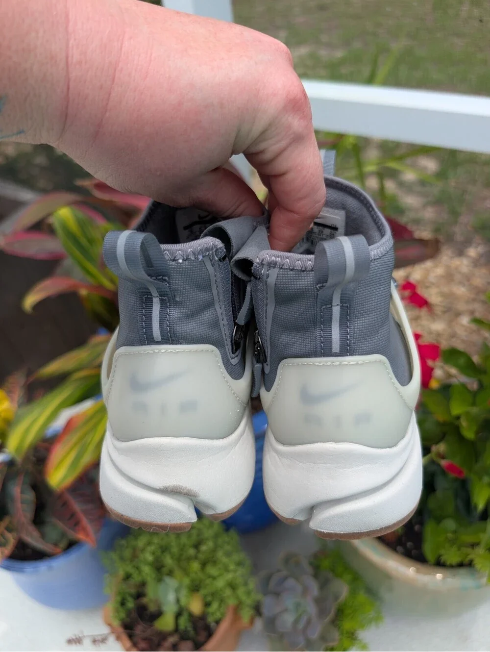 Nike Air Presto Mid Utility Women's Size 8 Light Bone Off White Silver Gorpcore